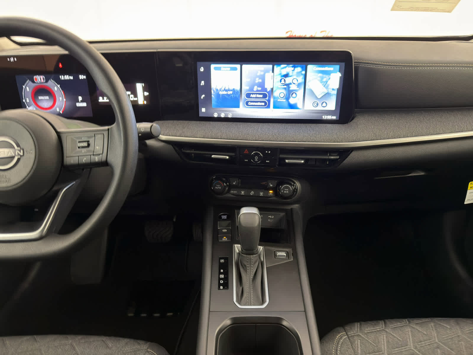 New 2026 Nissan Kicks SV w/ Cold Weather Package image 19