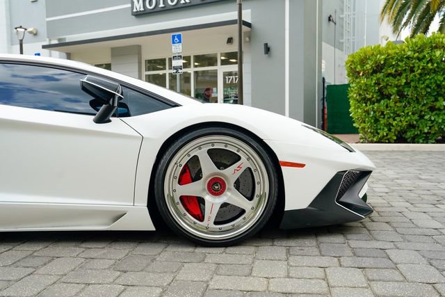 Used 2016 Lamborghini Aventador LP 750-4 Superveloce AWD/4WD image 34