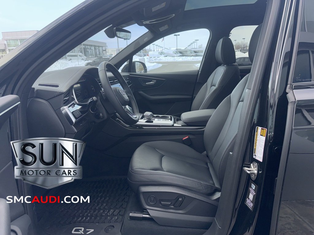 Used 2025 Audi Q7 2.0T Premium w/ Convenience Plus Package image 23