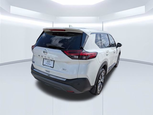 Used 2021 Nissan Rogue SV FWD image 4