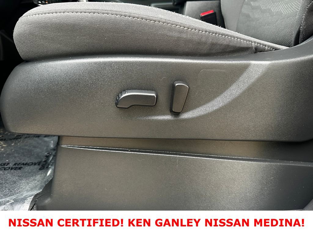 Certified 2024 Nissan Frontier SV w/ Hardbody Edition AWD/4WD image 35