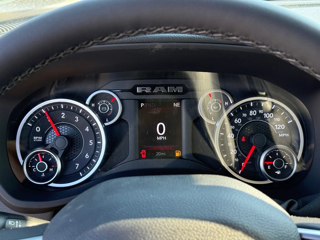 New 2027 RAM 2500 Big Horn AWD/4WD image 18