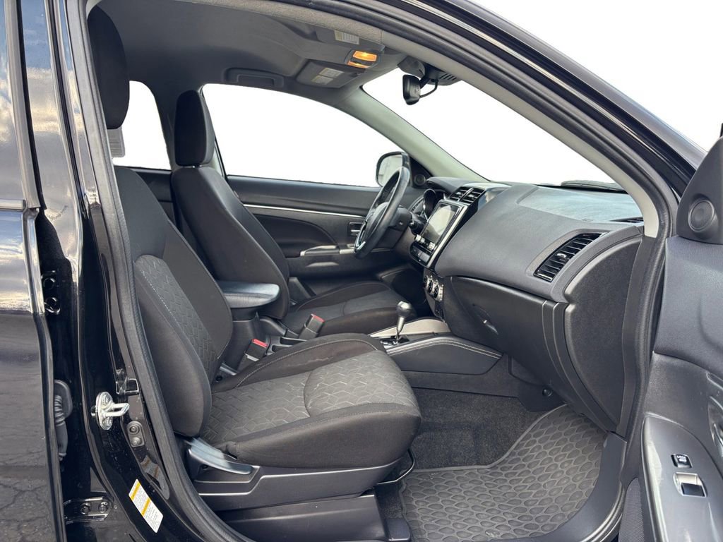 Used 2021 Mitsubishi Outlander Sport SE image 22