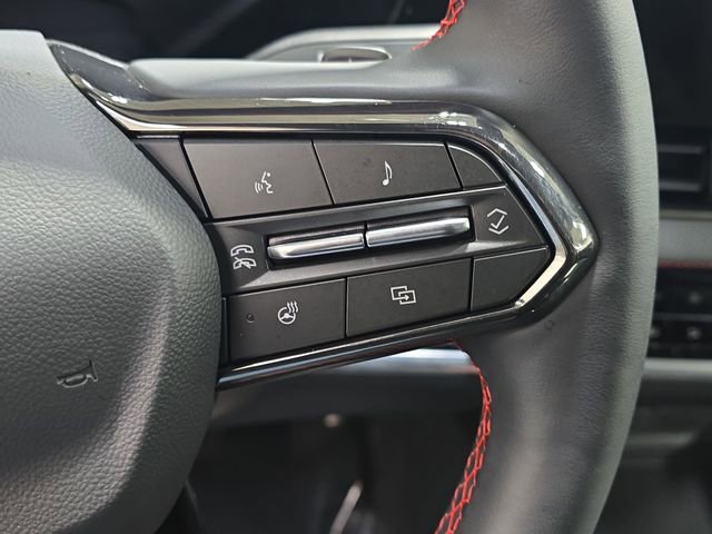 Used 2025 Chevrolet Equinox RS w/ Safety and Technology Package AWD/4WD image 22
