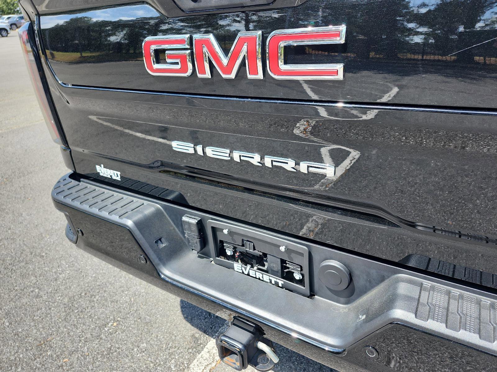 Certified 2025 GMC Sierra 2500 AT4 image 4