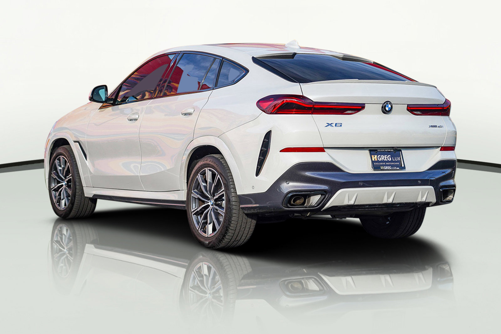 Used 2023 BMW X6 xDrive40i w/ M Sport Package image 42