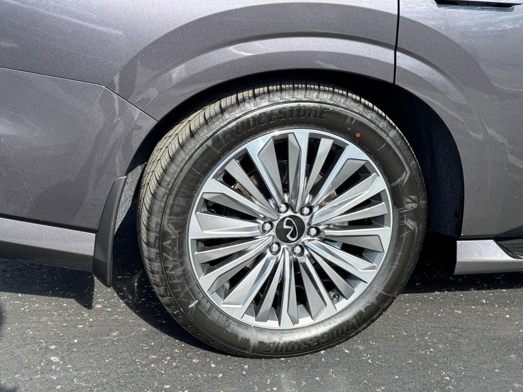 New 2026 INFINITI QX80 Luxe w/ Cargo Package image 4