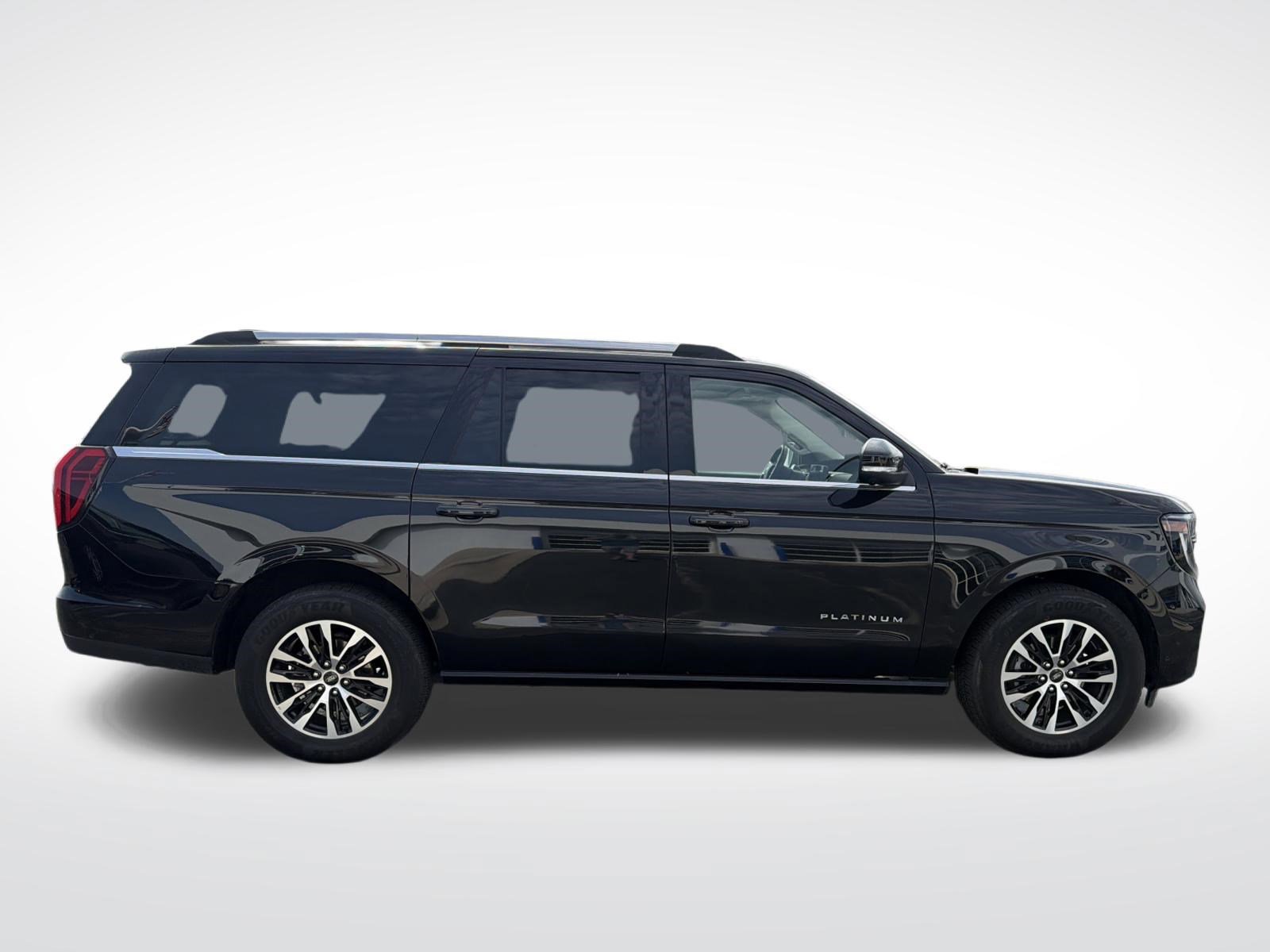 Used 2025 Ford Expedition Max Platinum AWD/4WD image 7
