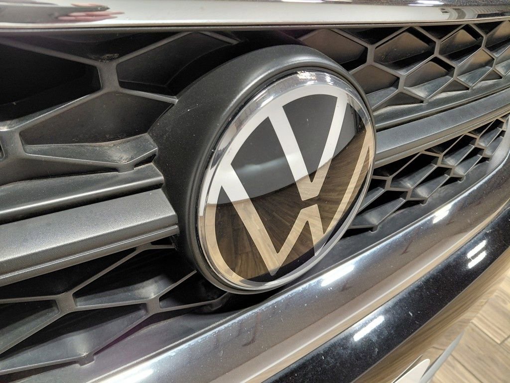 Used 2022 Volkswagen Taos SE image 24