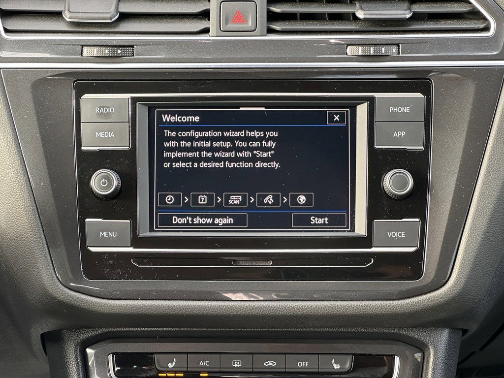 Used 2022 Volkswagen Tiguan S image 14