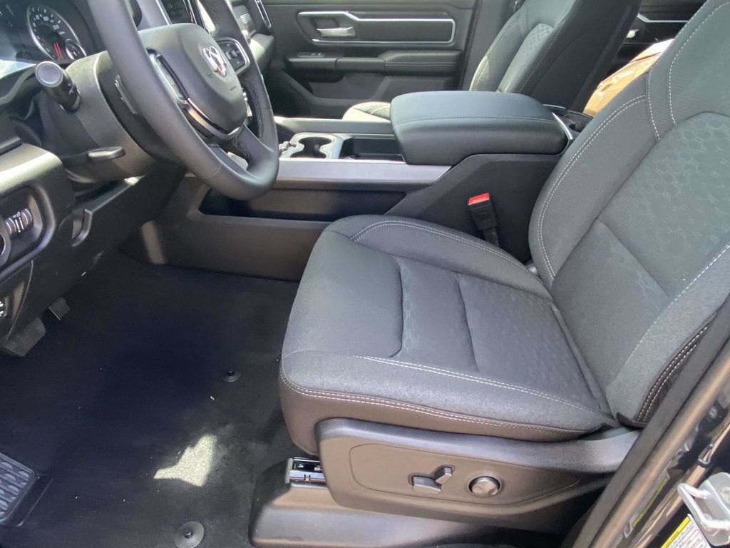 New 2026 RAM 1500 Big Horn AWD/4WD image 42