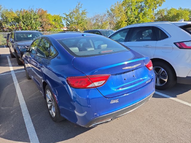 Used 2016 Chrysler 200 S FWD image 4