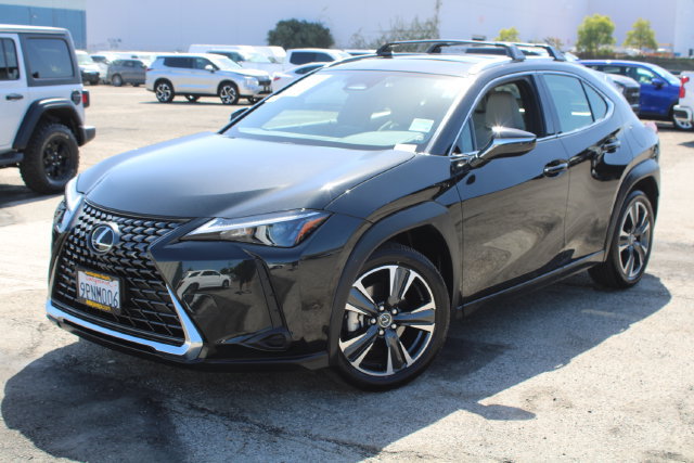 Used 2025 Lexus UX 300h FWD w/ Accessory Package (Z2) image 11