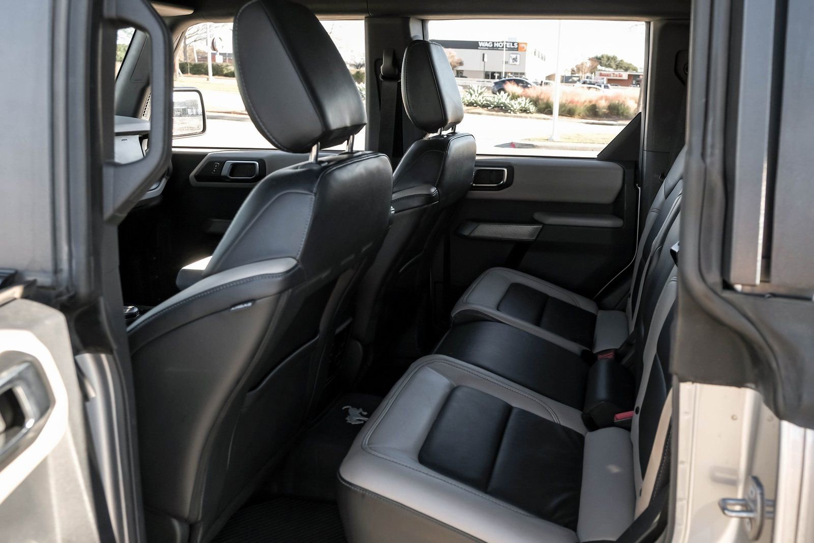 Used 2022 Ford Bronco Wildtrak image 36