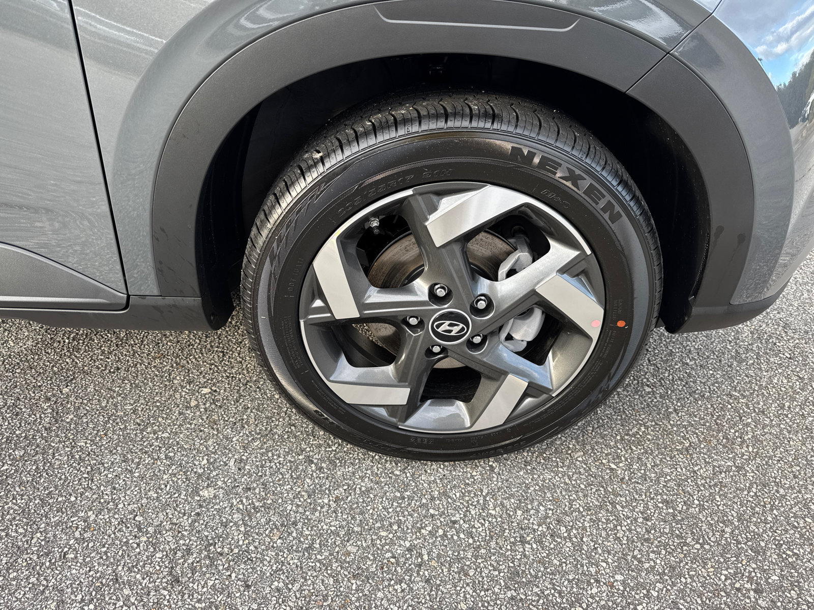 New 2026 Hyundai Venue SEL FWD image 13