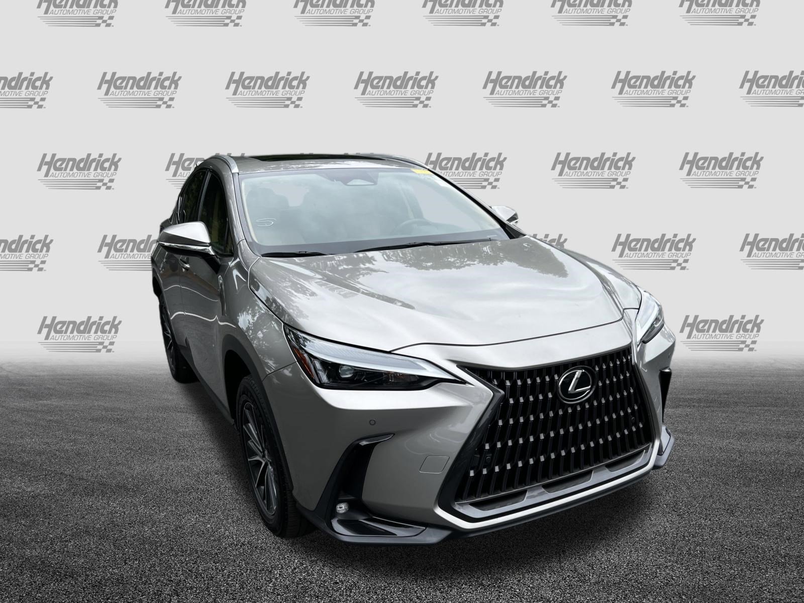 Used 2023 Lexus NX 350 AWD image 2
