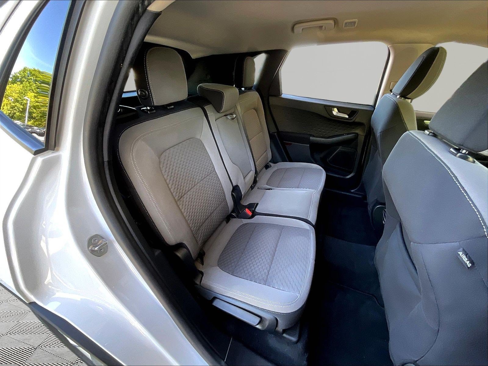Used 2020 Ford Escape SE FWD image 25