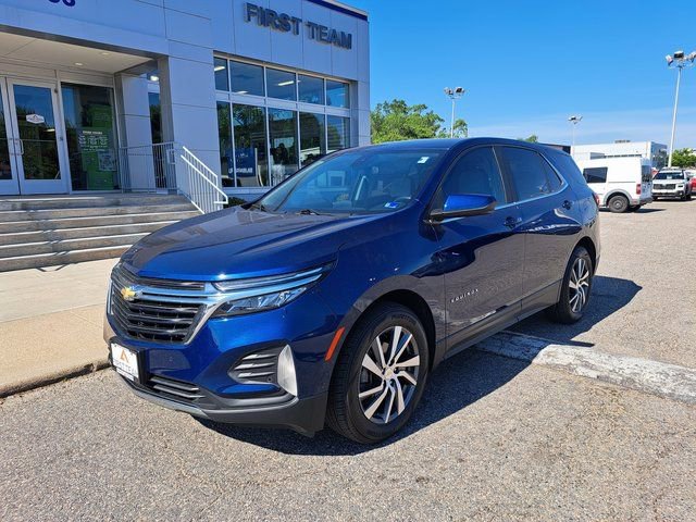 Used 2022 Chevrolet Equinox LT FWD image 2