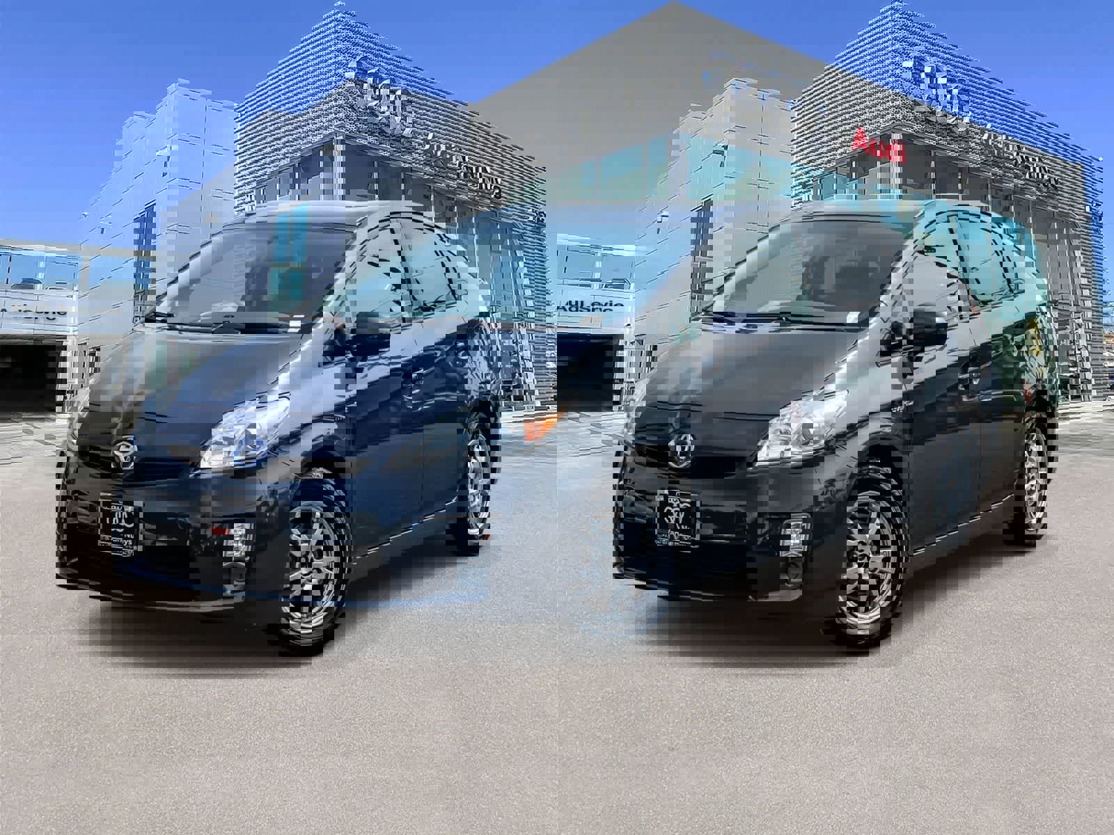 Used 2010 Toyota Prius Five FWD image 1