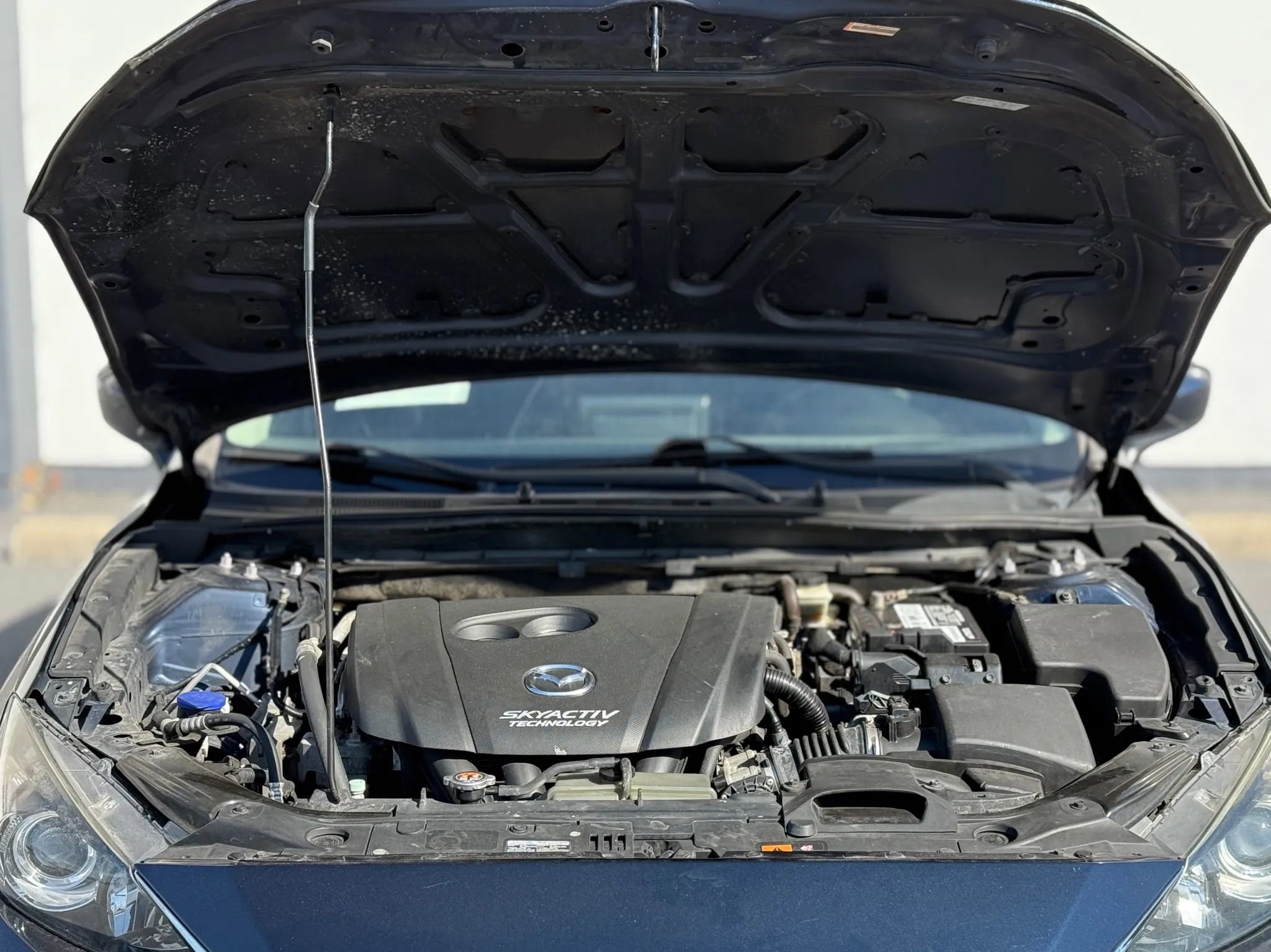 Used 2015 MAZDA MAZDA3 i Grand Touring image 29