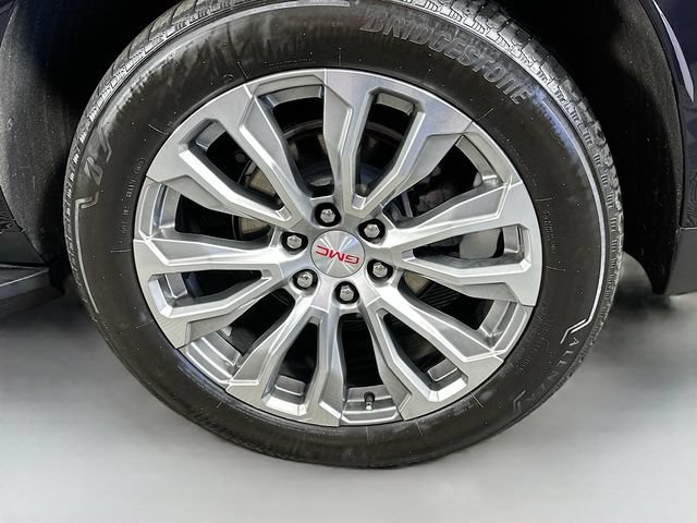Used 2023 GMC Yukon Denali w/ Advanced Technology Package AWD/4WD image 34
