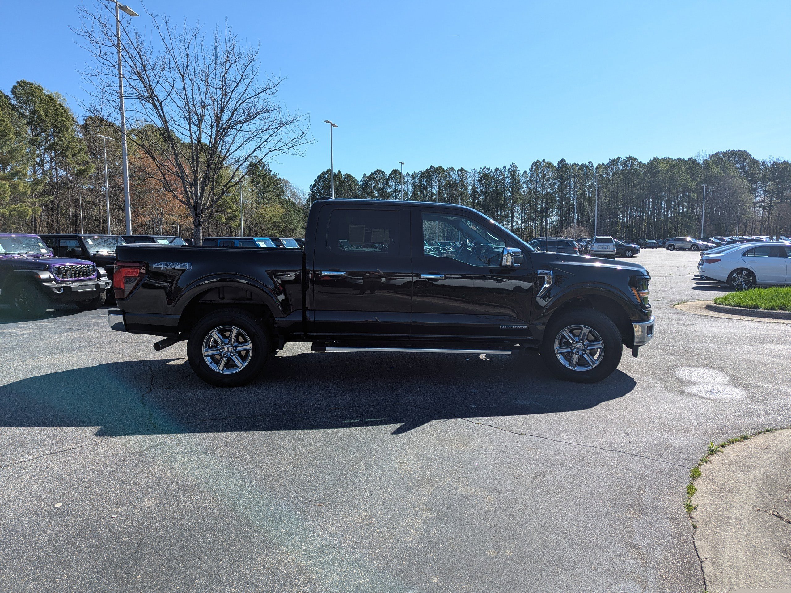 Used 2024 Ford F150 XLT w/ Equipment Group 302A MID image 4
