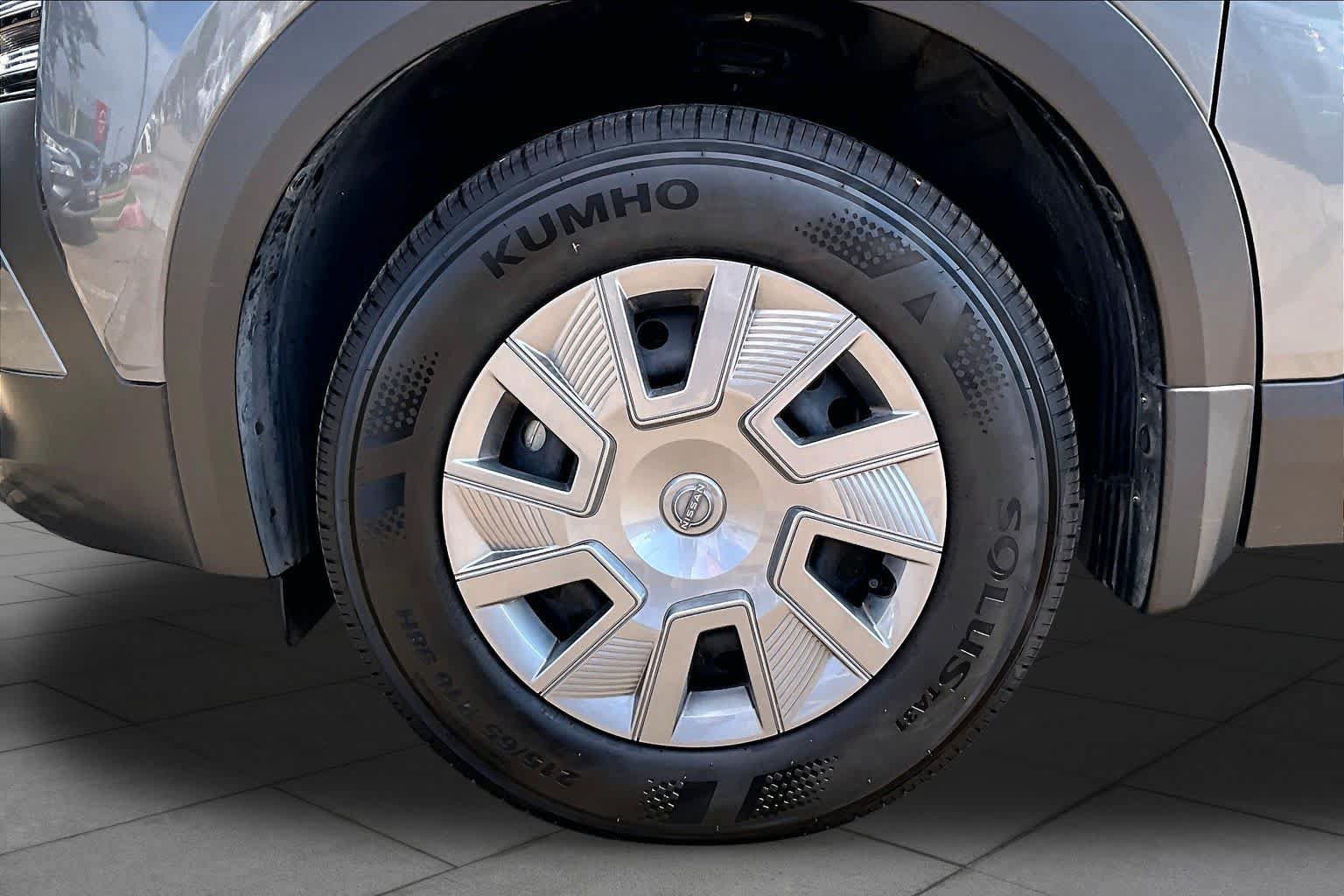 Certified 2026 Nissan Kicks S FWD image 10