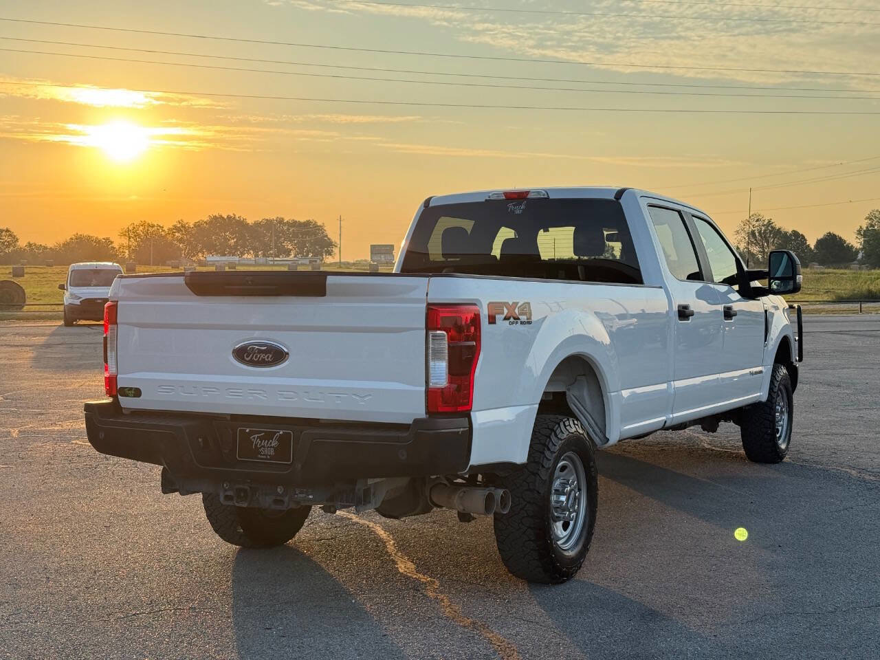 Used 2019 Ford F250 XL w/ Power Equipment Group image 5