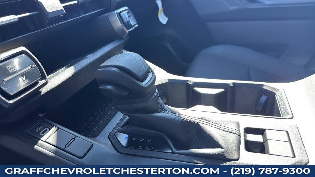Used 2026 Toyota RAV4 XLE Premium AWD/4WD image 30