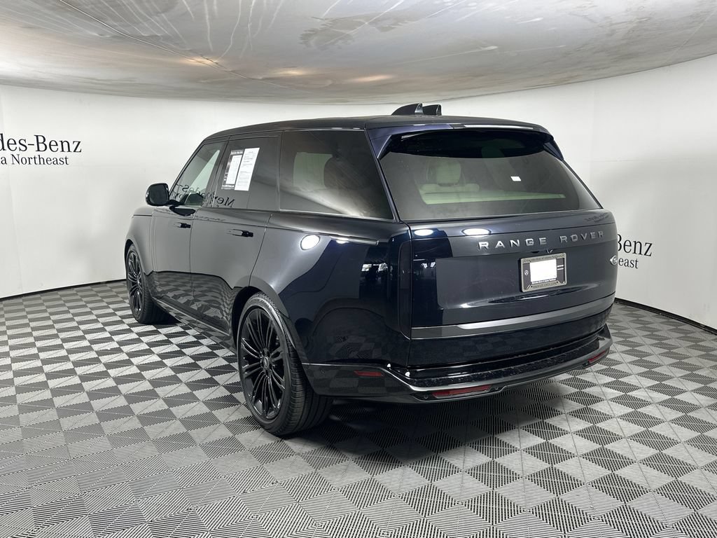 Used 2023 Land Rover Range Rover SE AWD/4WD image 5