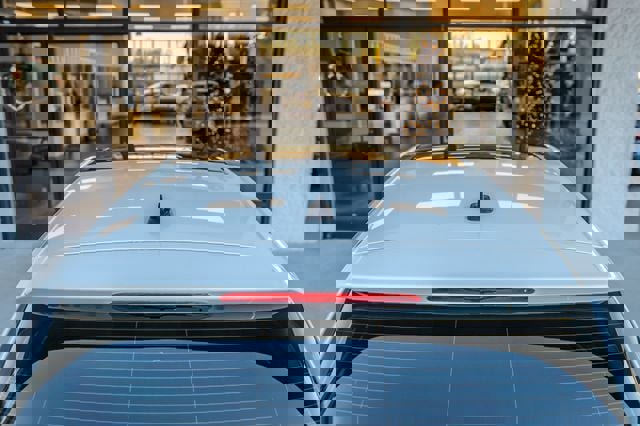 Used 2016 Volkswagen Golf S image 9