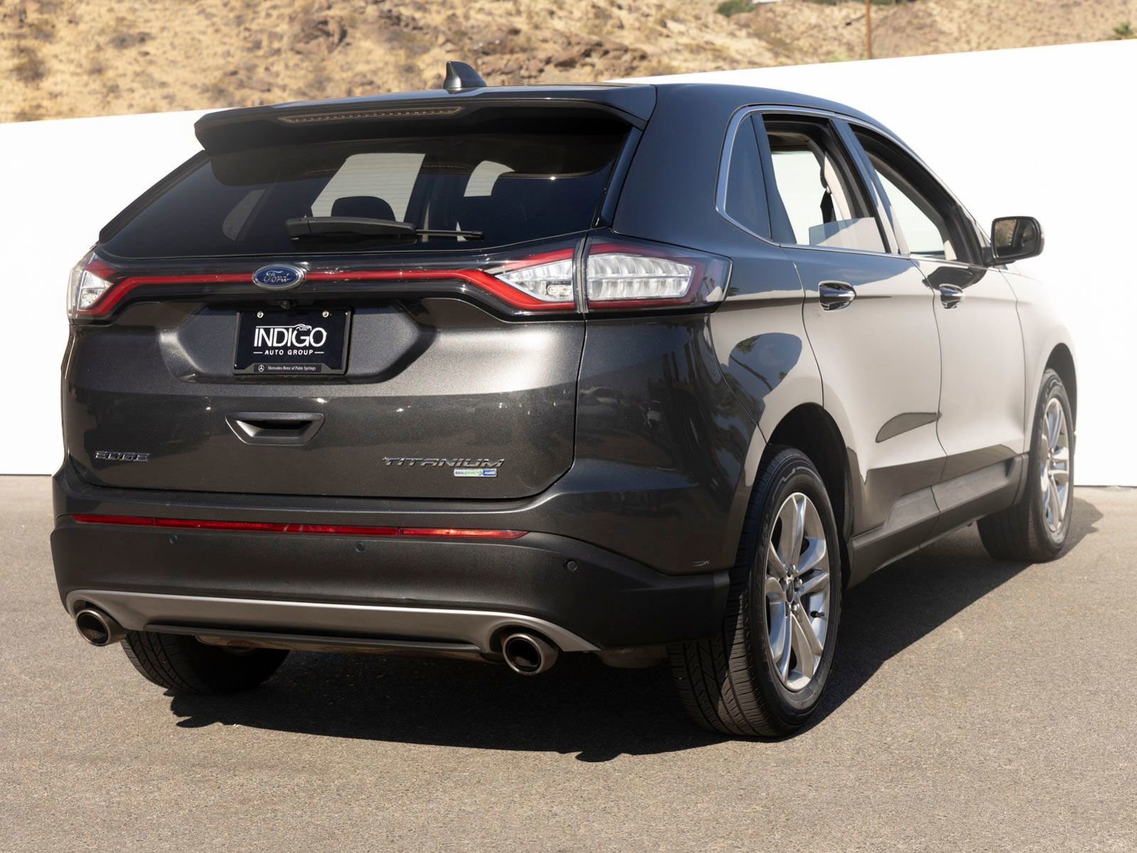 Used 2017 Ford Edge Titanium w/ Equipment Group 301A AWD/4WD image 10