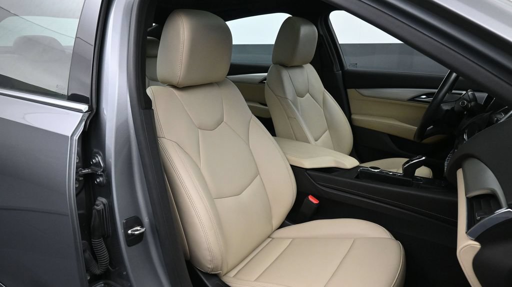 Certified 2023 Cadillac CT5 Luxury w/ Sun And Sound Package RWD image 17