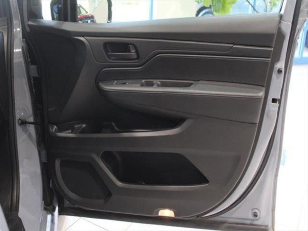 Certified 2023 Honda Odyssey Sport image 24