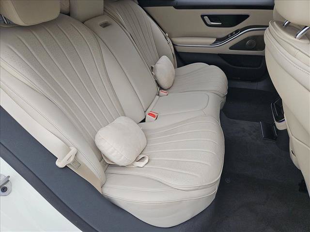 Used 2023 Mercedes-Benz S 500 4MATIC image 19