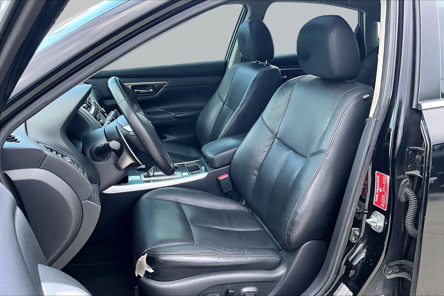 Used 2015 Nissan Altima 3.5 SL FWD image 8
