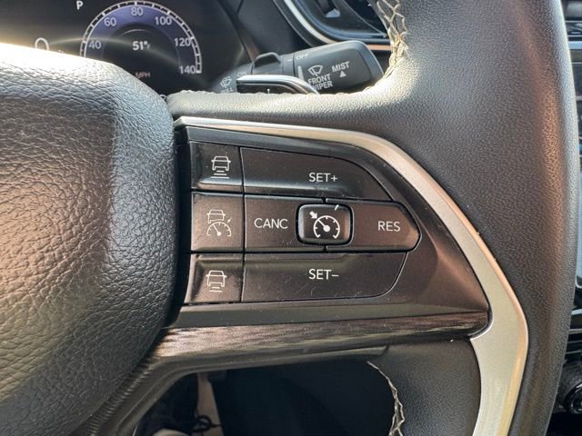 Certified 2023 Jeep Grand Cherokee Laredo image 28