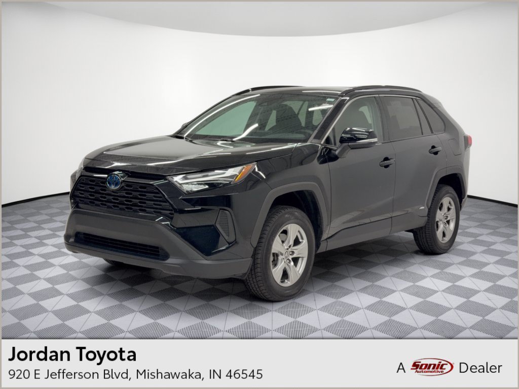 Used 2023 Toyota RAV4 XLE w/ Convenience Package AWD/4WD image 1
