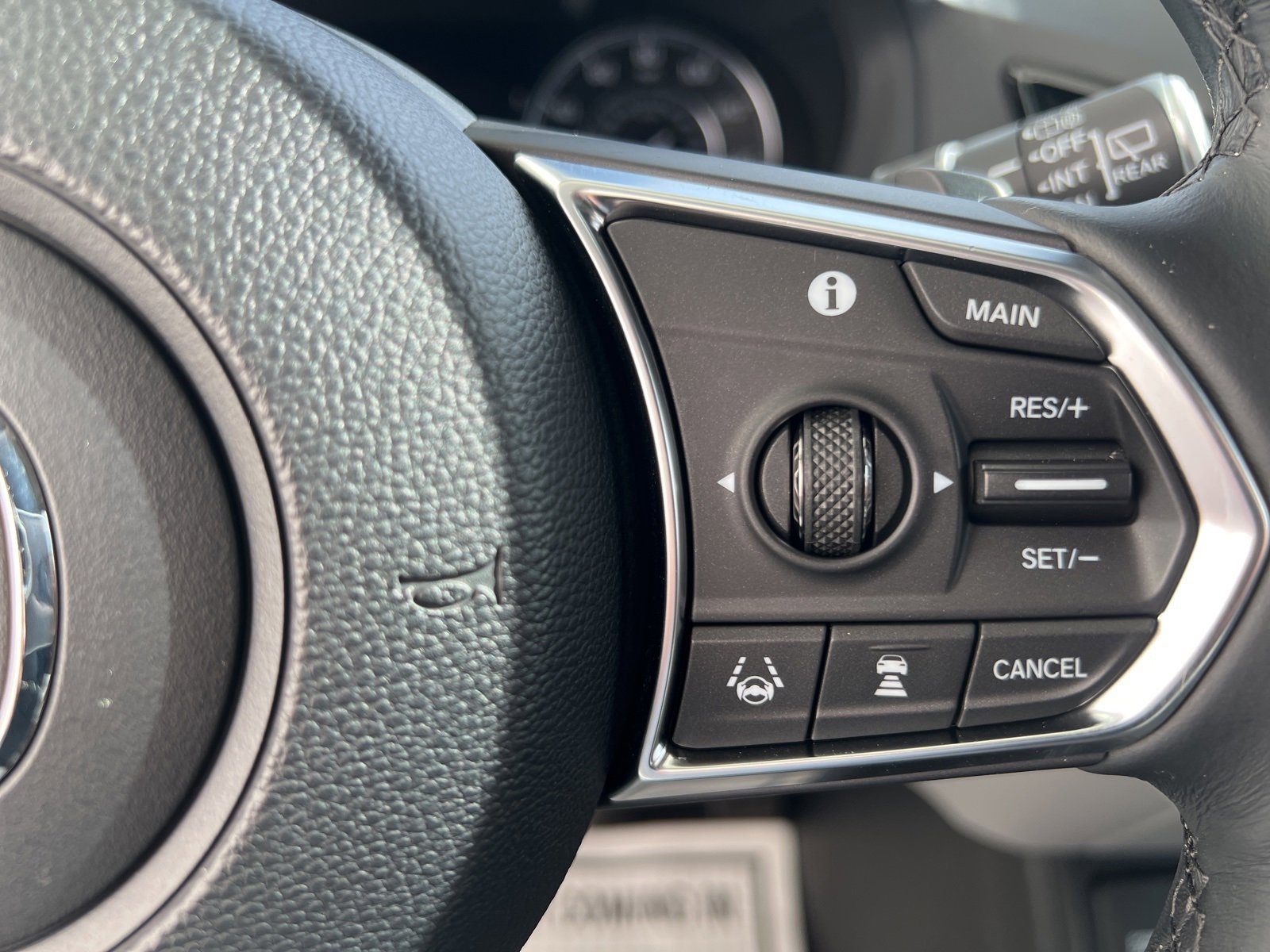 Used 2019 Acura RDX AWD w/ Advance Package image 30