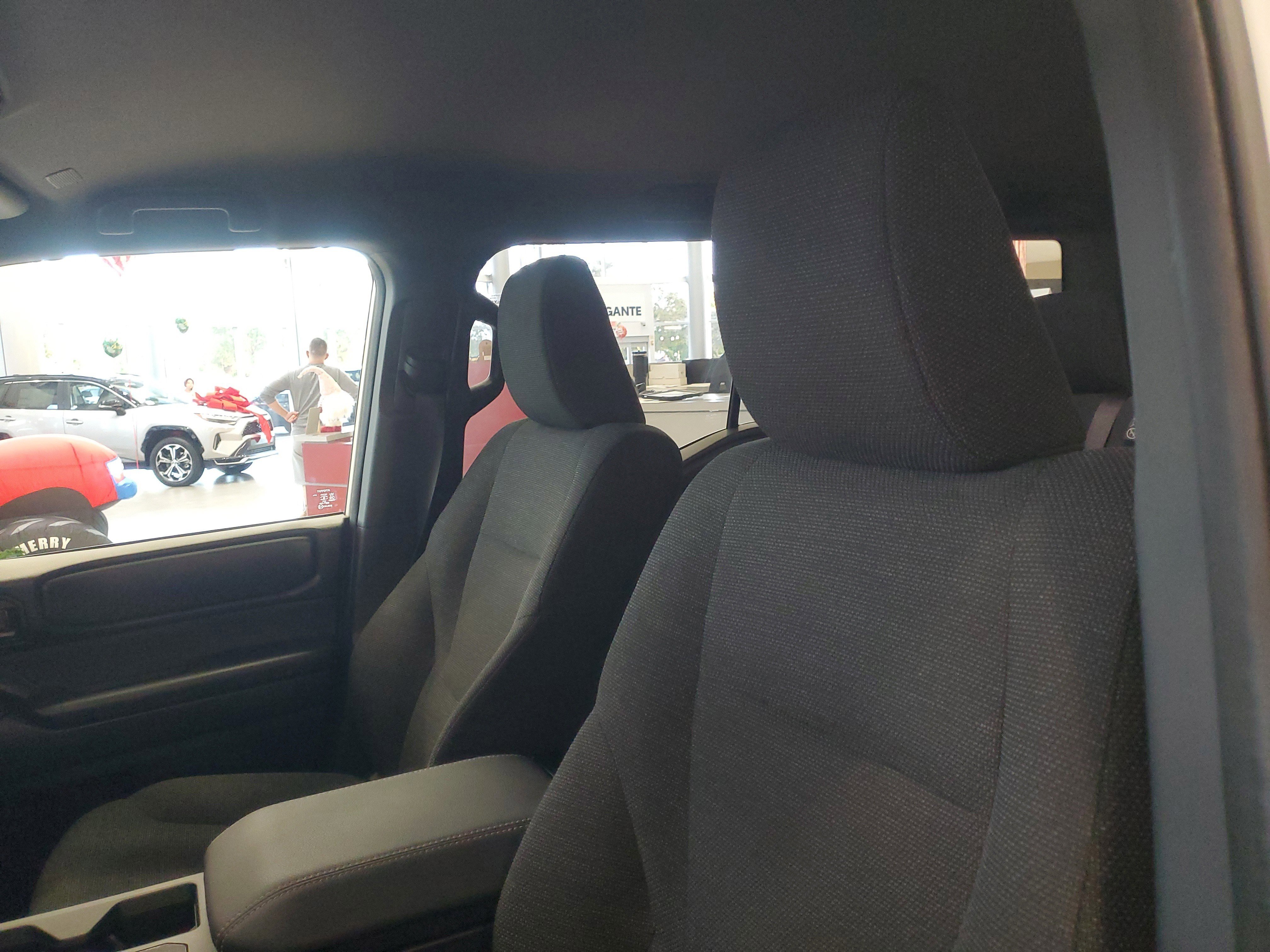 Certified 2025 Toyota Land Cruiser Base image 15