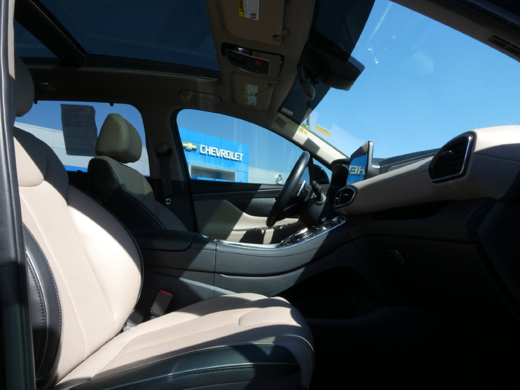 Used 2023 Hyundai Santa Fe Limited AWD/4WD image 14