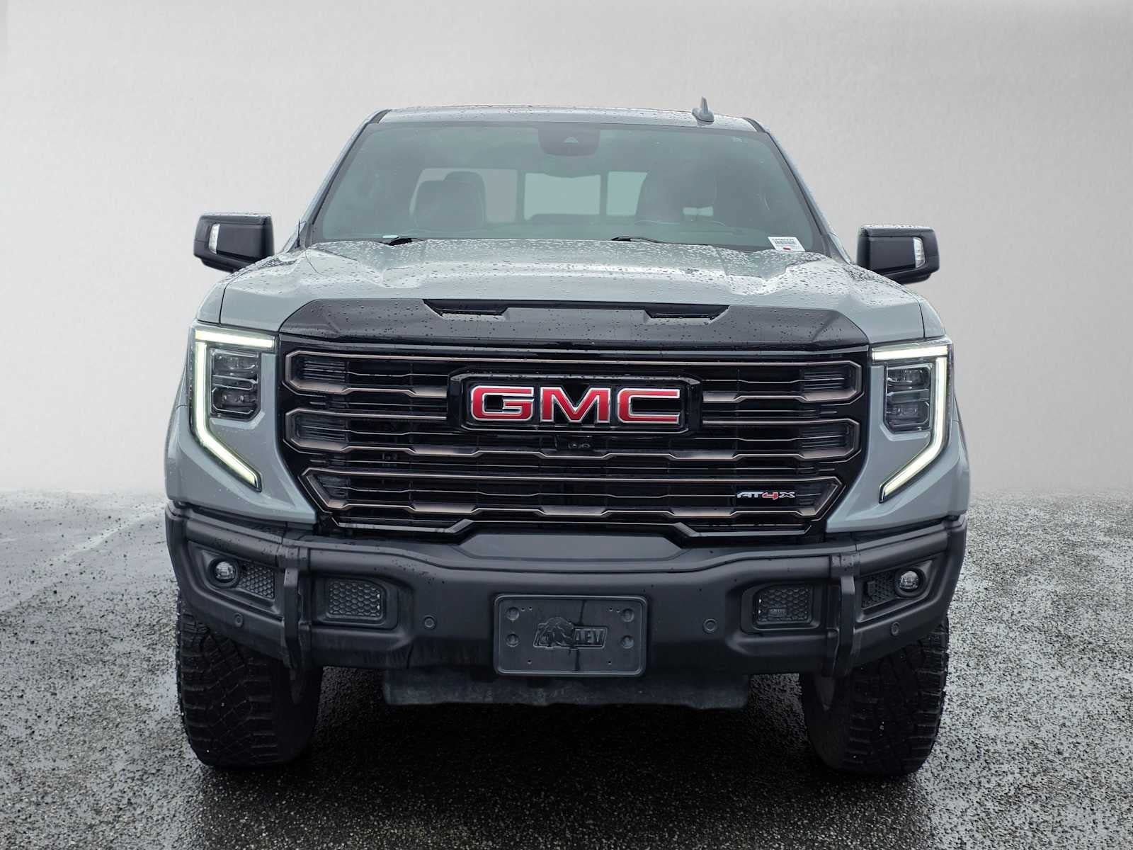 Certified 2024 GMC Sierra 1500 AT4X w/ AT4X AEV Edition AWD/4WD image 8