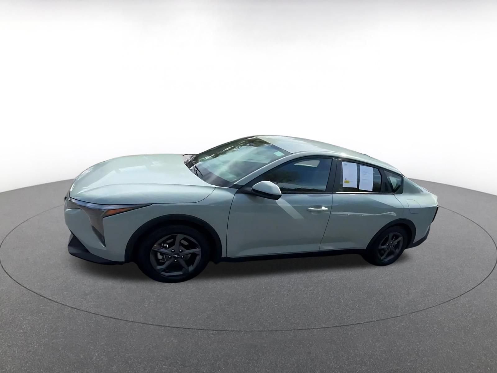 Used 2026 Kia K4 FWD image 7