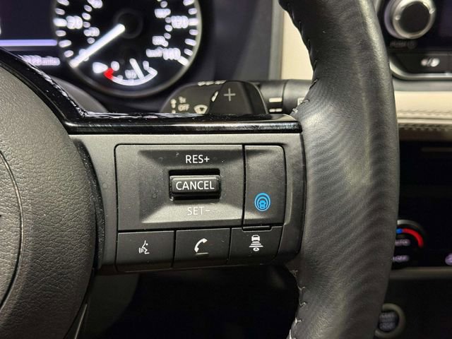 Used 2023 Nissan Rogue SV w/ SV Premium B Package AWD/4WD image 17
