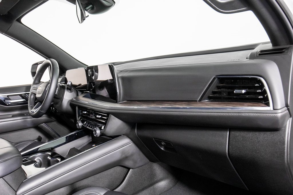 Used 2025 Chevrolet Tahoe LT image 20