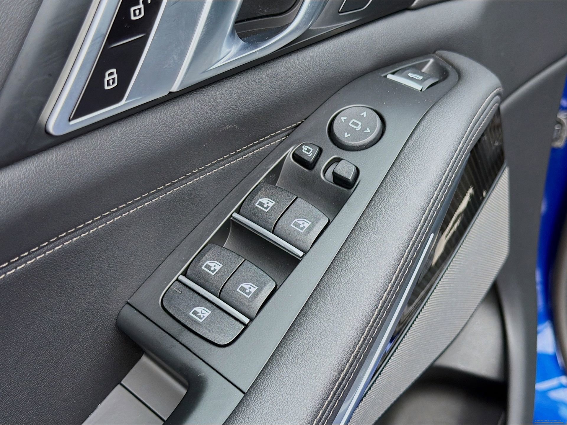 Certified 2026 BMW X5 M60i image 24