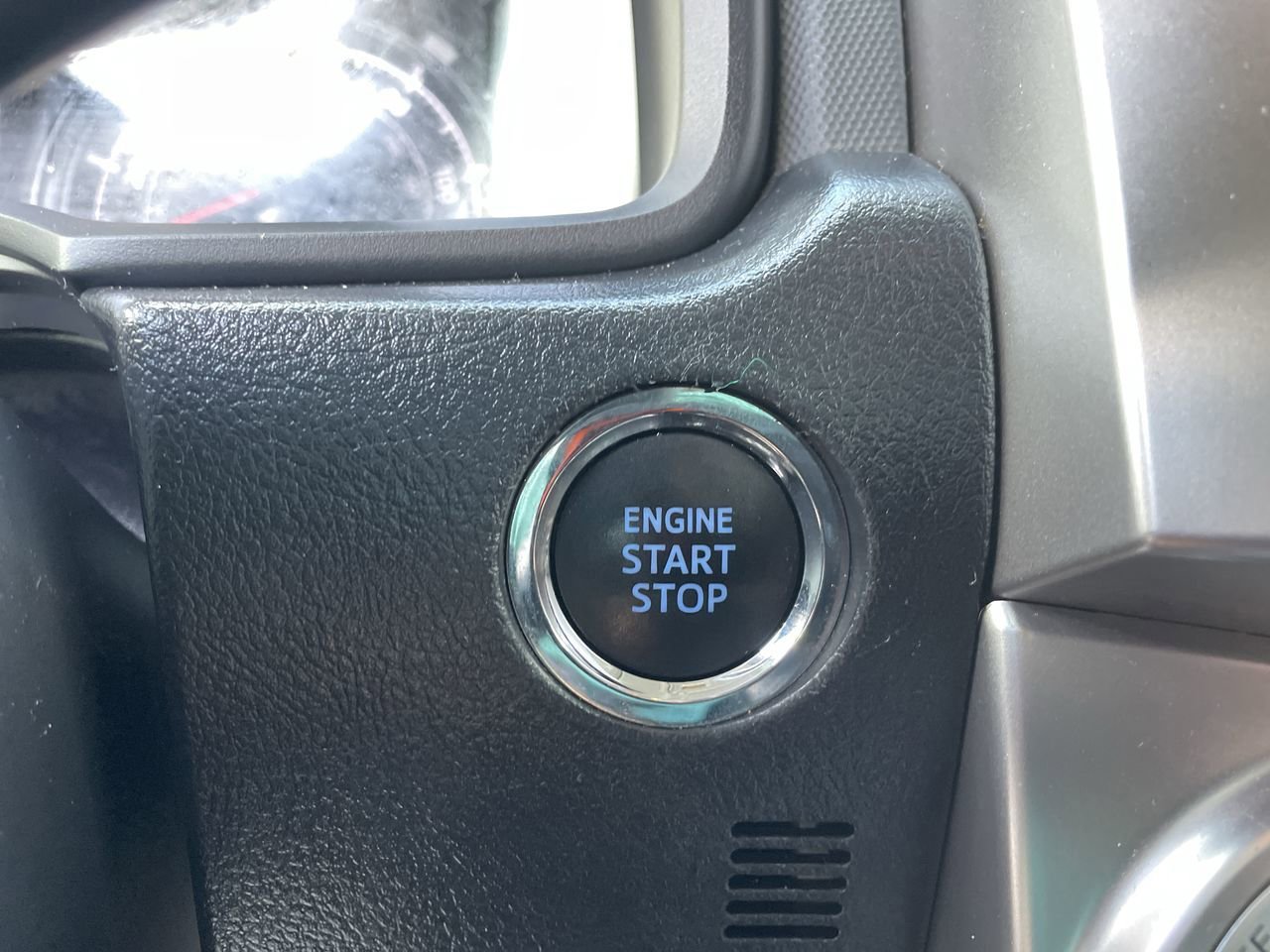 Used 2024 Toyota 4Runner SR5 RWD image 29