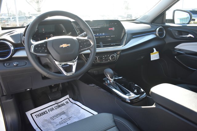 New 2026 Chevrolet Trax LT w/ Driver Confidence Package image 18