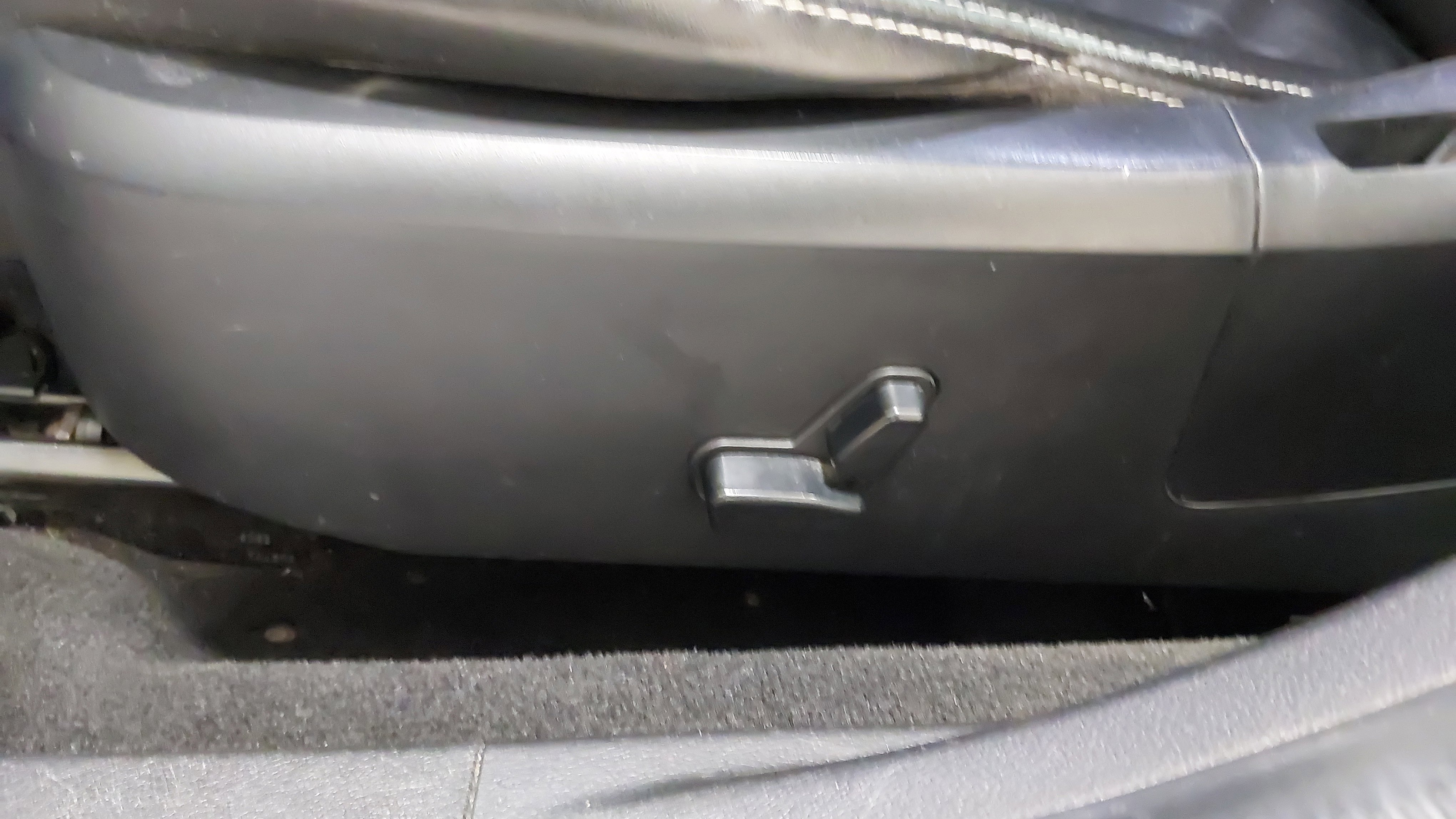 Used 2014 Chrysler 200 Limited image 36