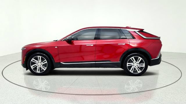 Used 2024 Cadillac Lyriq Tech w/ LPO, Floor Liner Package AWD/4WD image 5